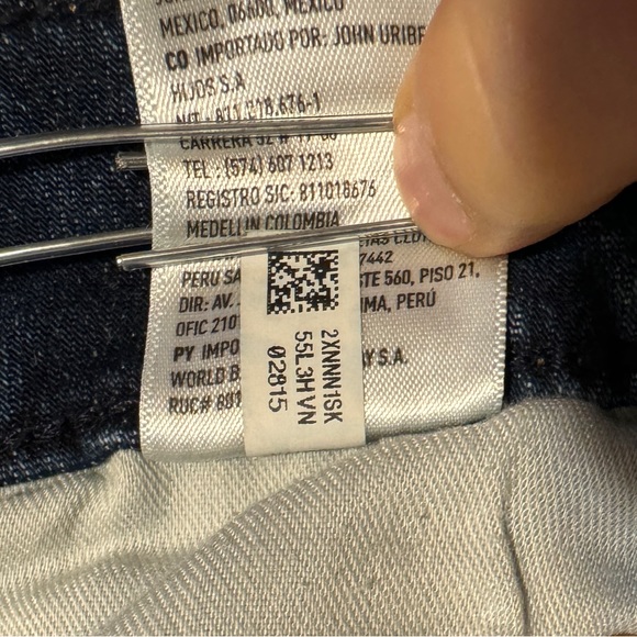 30” x 32” American Eagle Airflex + Original Straight - Picture 13 of 13